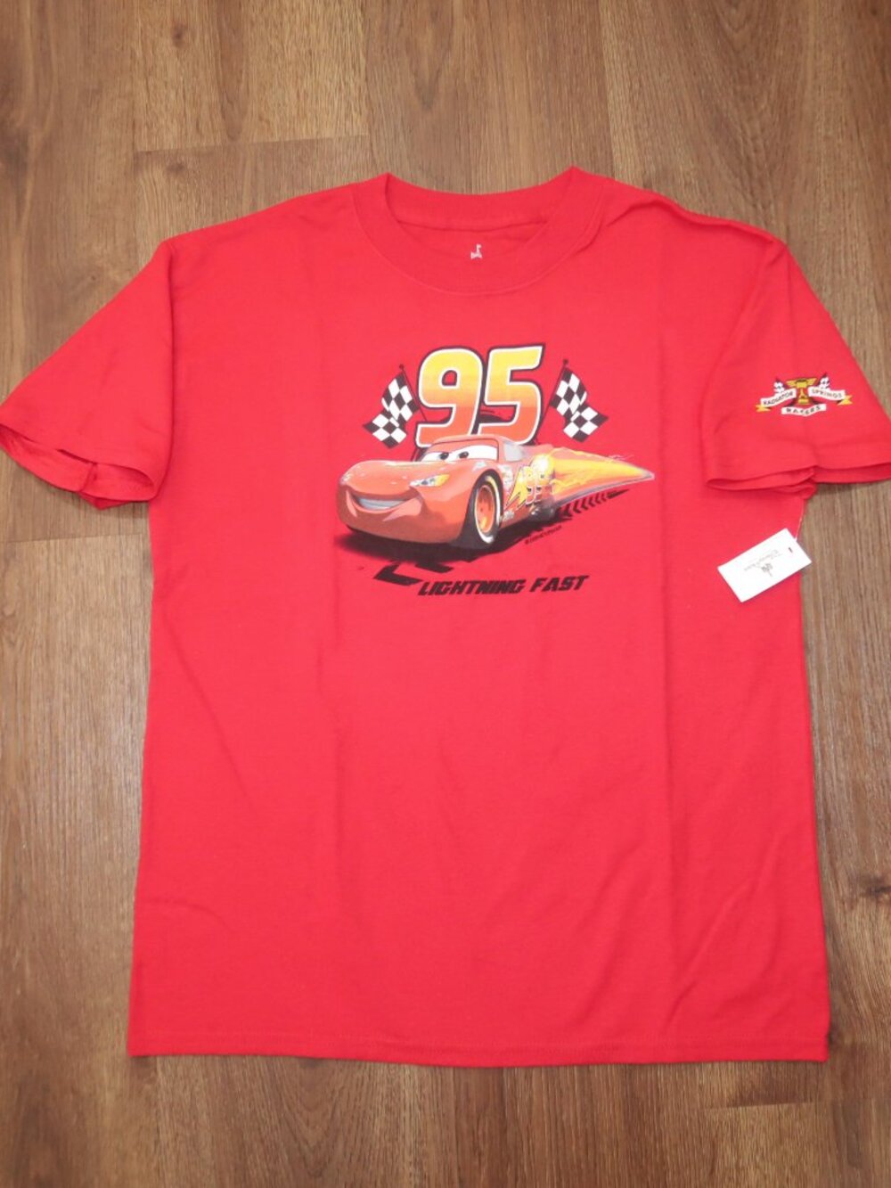 NWT Disneyland Resort Parks Cars Lightning McQueen 95 Red T-Shirt Youth Large YL